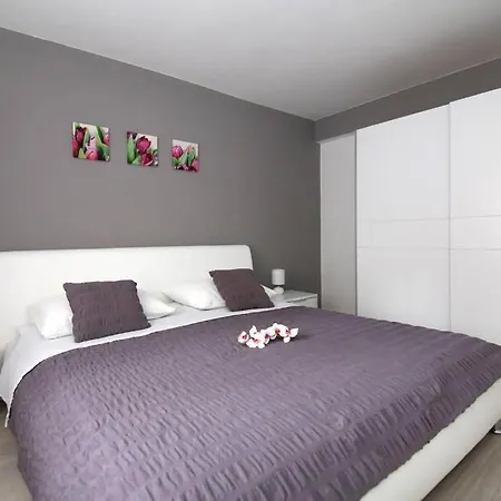 Apartment L&v Split