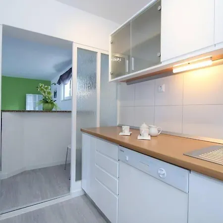 Apartment L&v *
